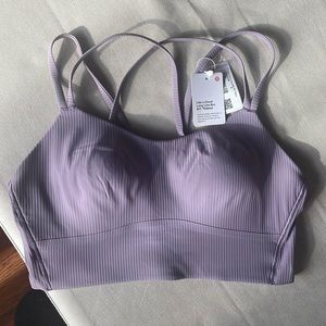 NWT - lululemon Like a Cloud Ribbed Longline Bra
Light Support, B/C Cup
